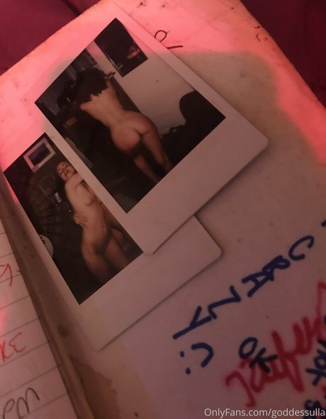 goddessulla hot star pictures