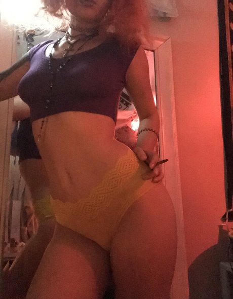 goddessulla naked star pic