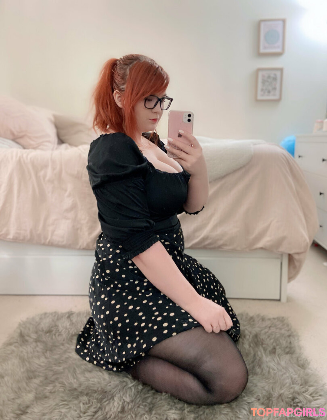freebunbun exclusive model picture
