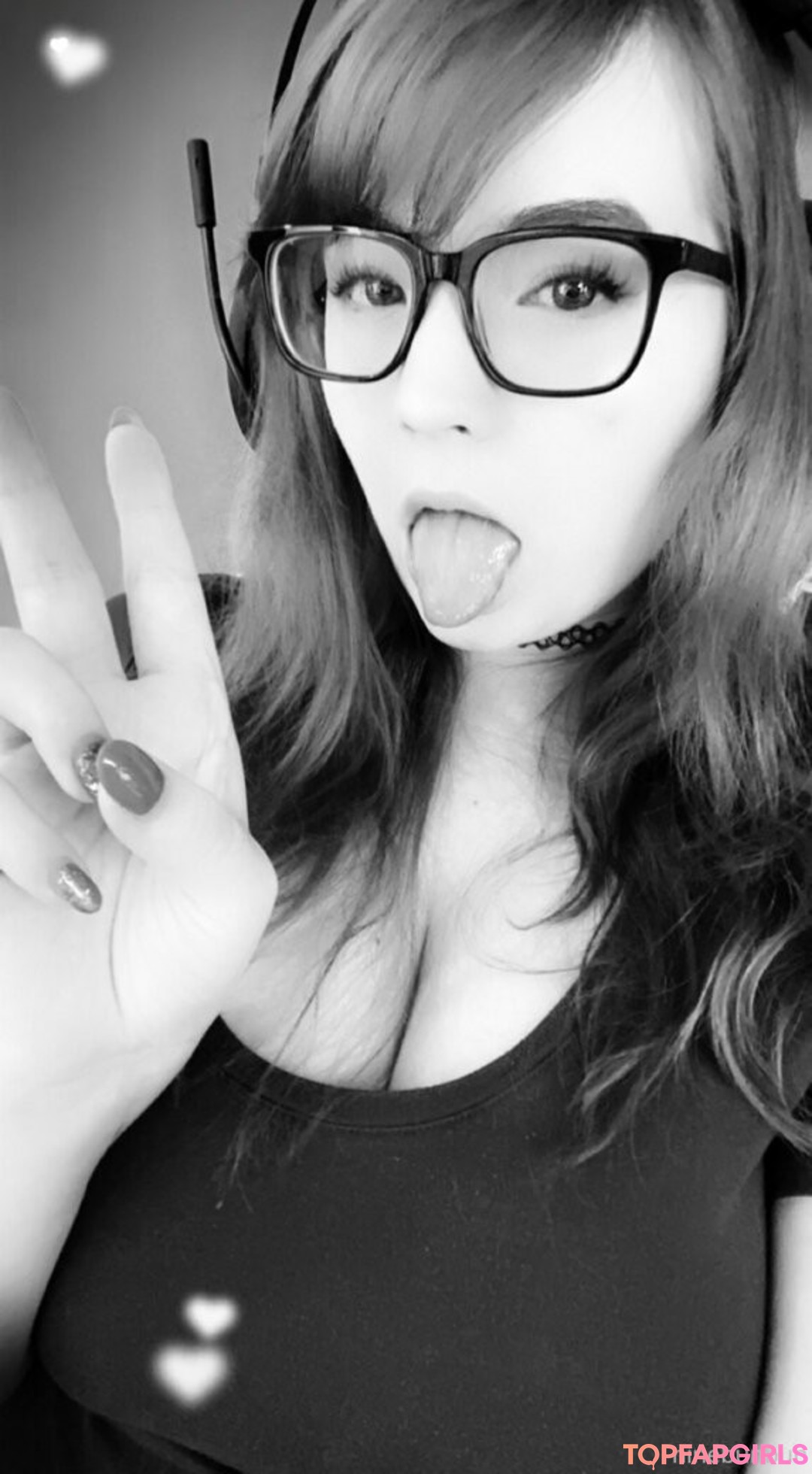 freebunbun model pornographic archive