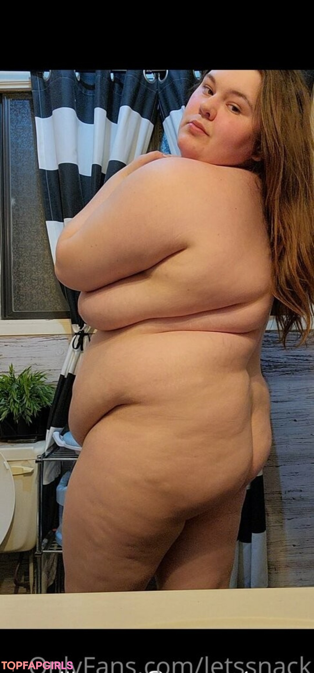 letssnack model high quality photos