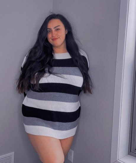 latina teen pussy onlyfans free gallery