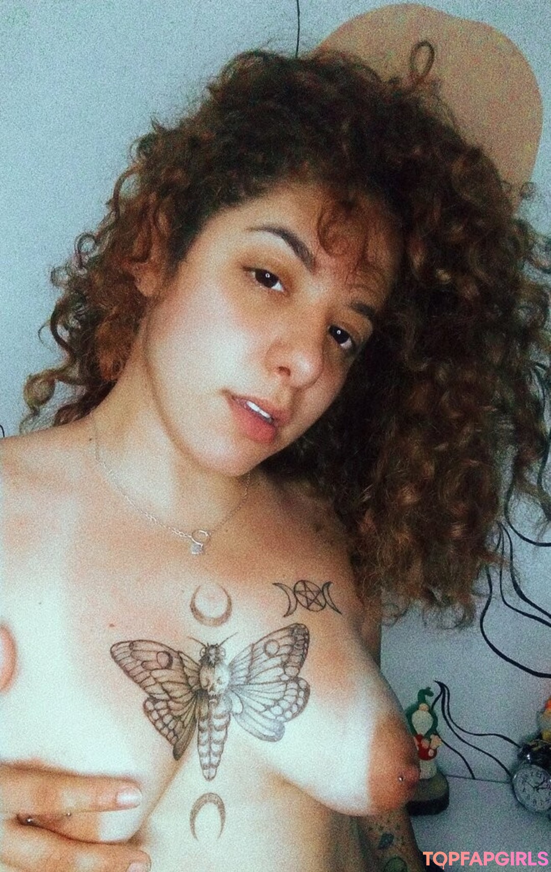 Isa Ferraz beautiful model img