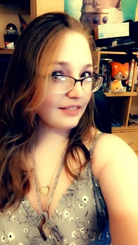 gurokitty beautiful actress pics