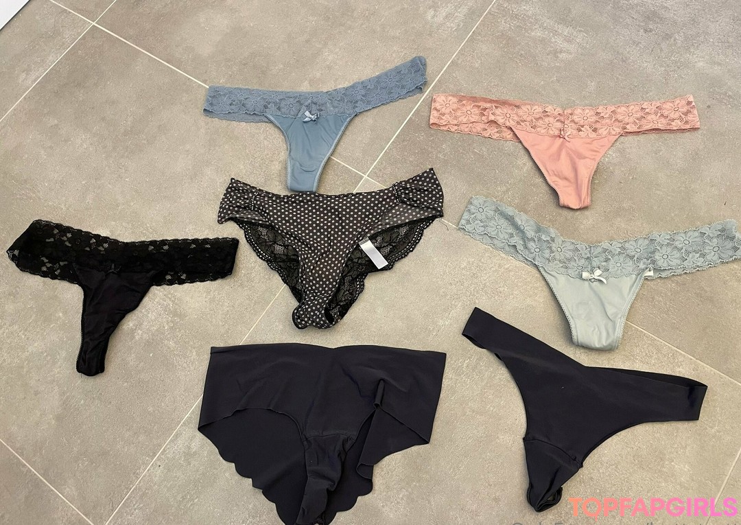 buttstrutt star porn pics