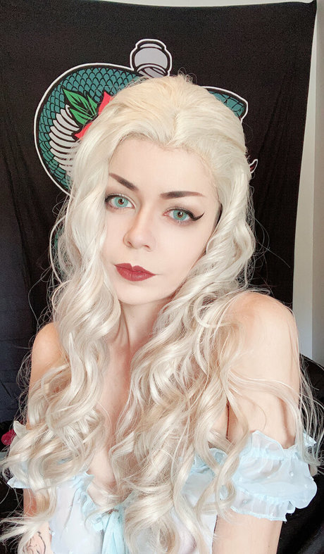 girlfriend onlyfans erotic gallery