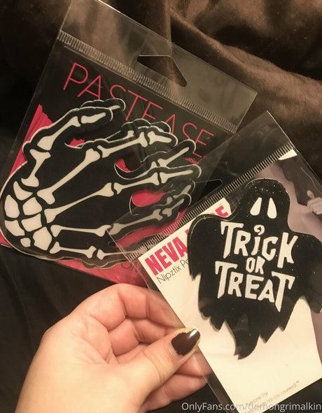 Demongrimalkin exclusive pornstar photos