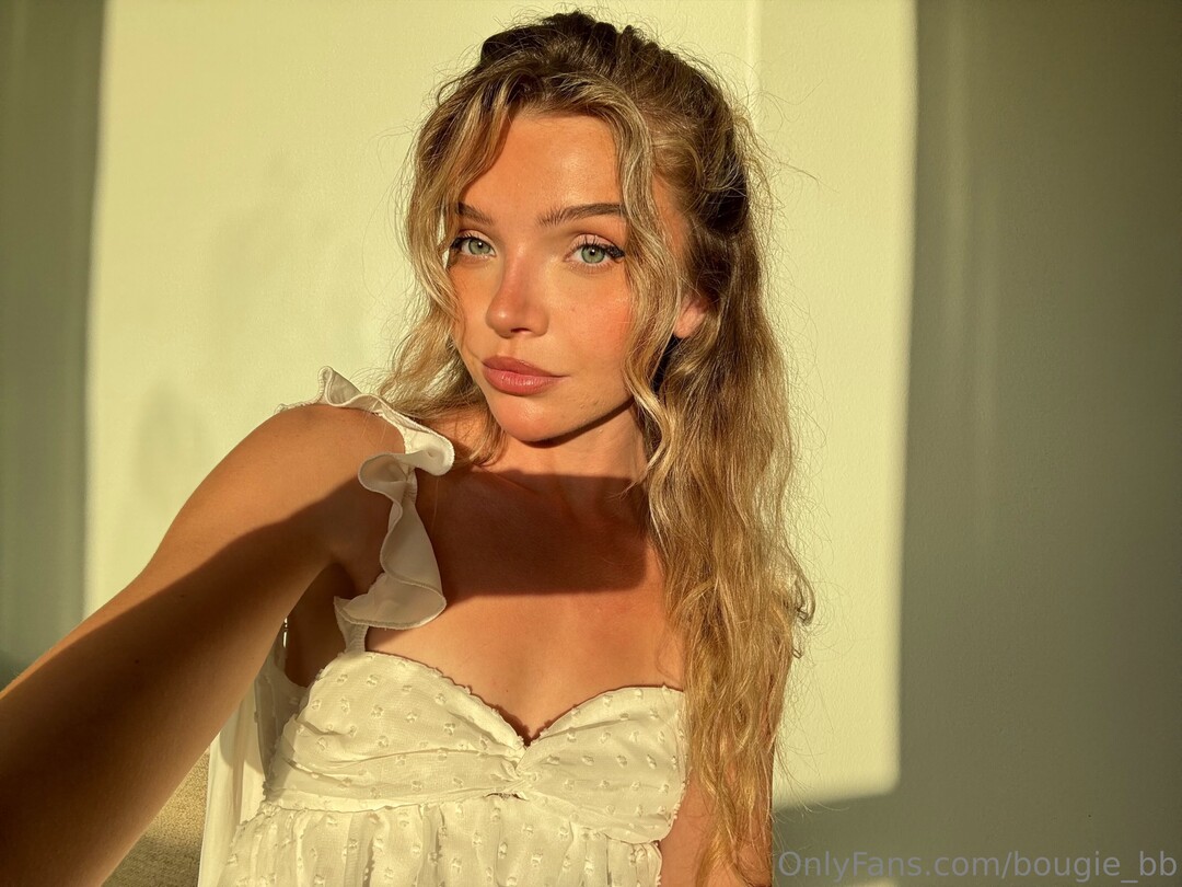 bougie bb exclusive star photo