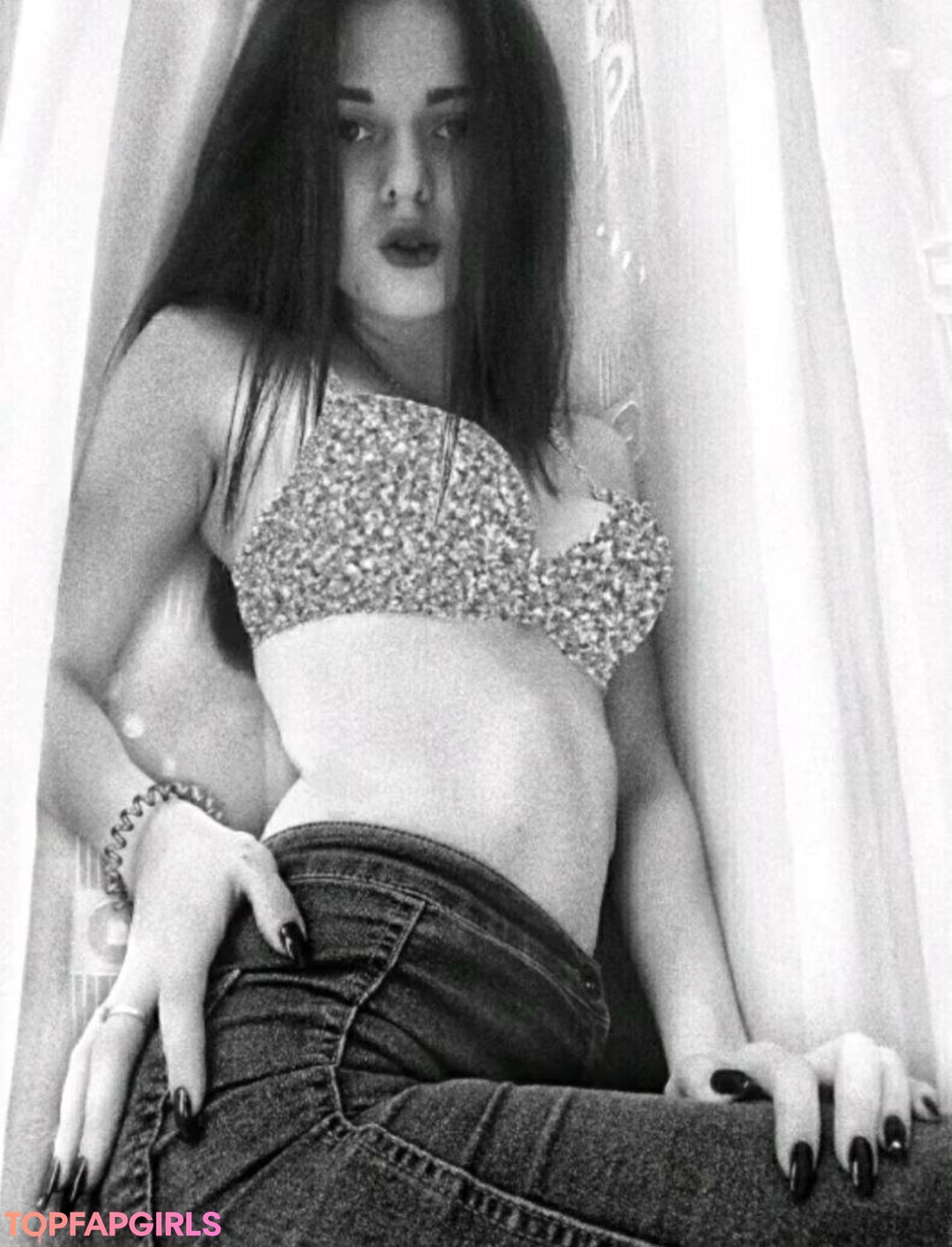 skinny babe onlyfans hd pictures