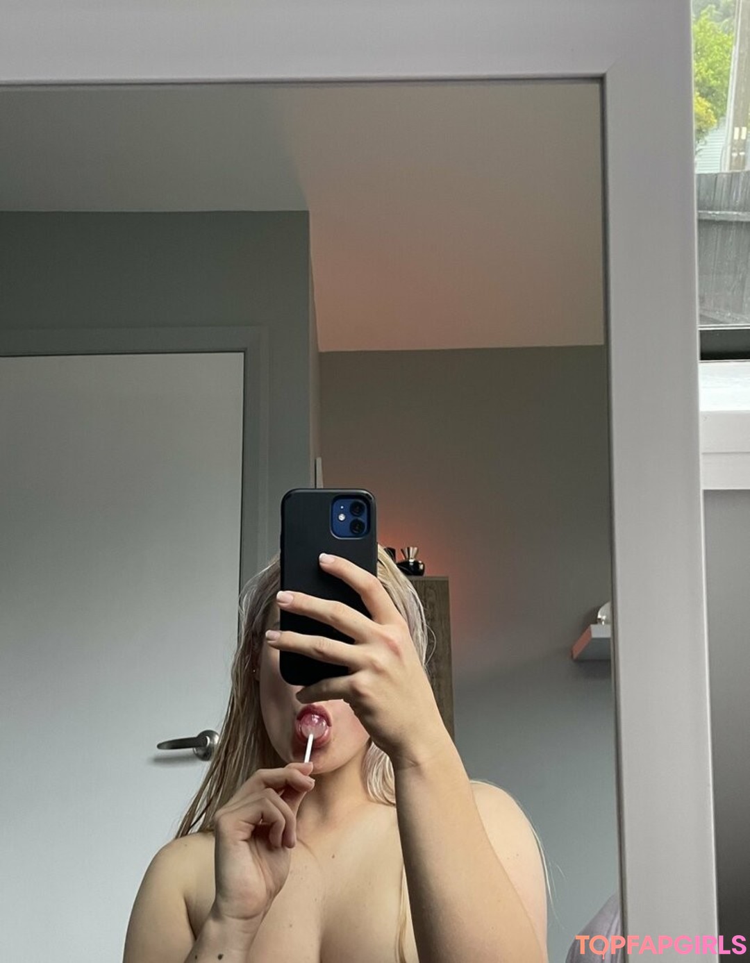 misslexieg model adult photos