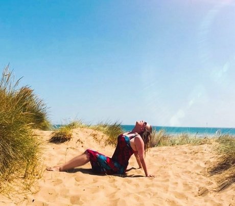 englishrosie21 model photo