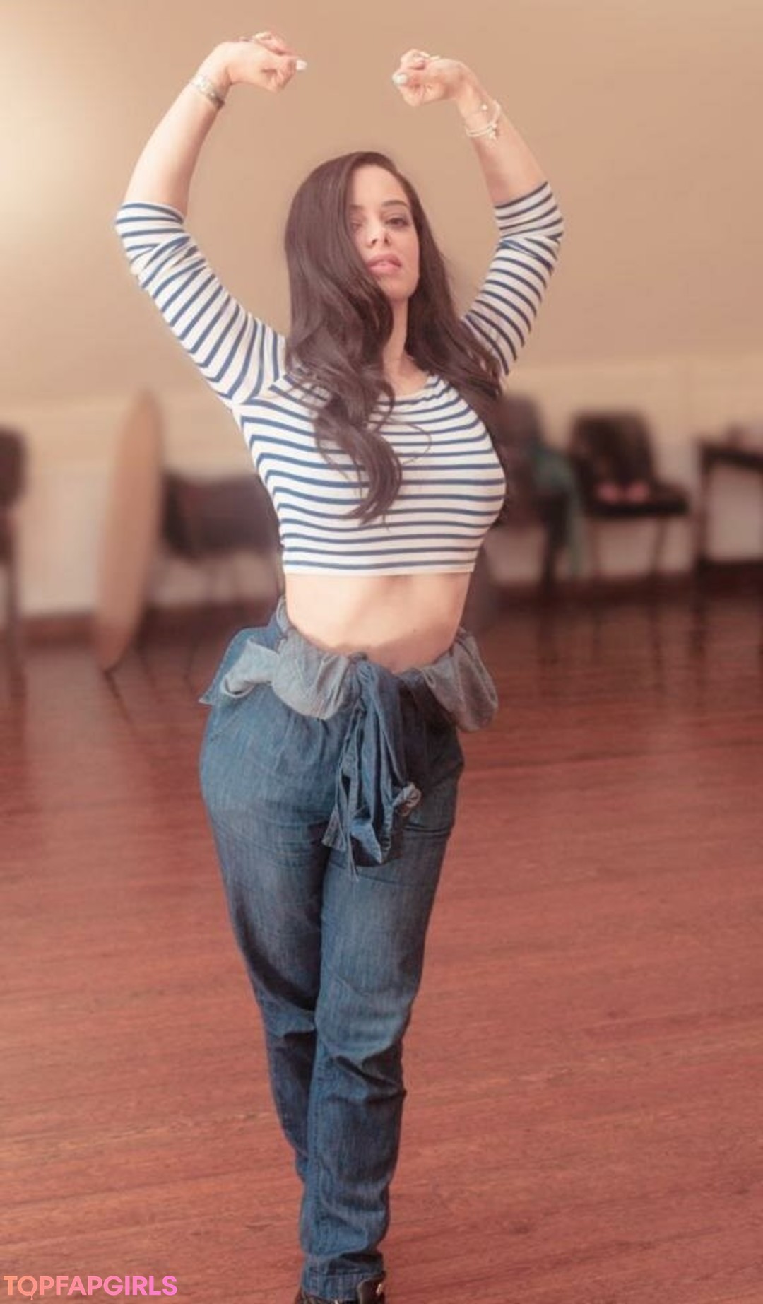 Tina Barrett pornographic actress pictures