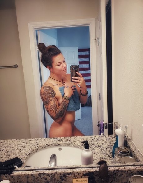 bodybuilder girls onlyfans nice photos