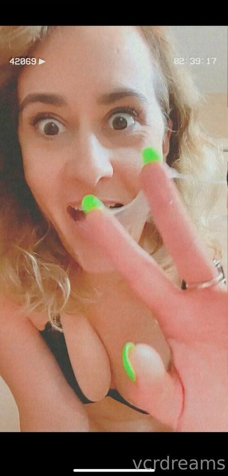 vcrdreams porn model images