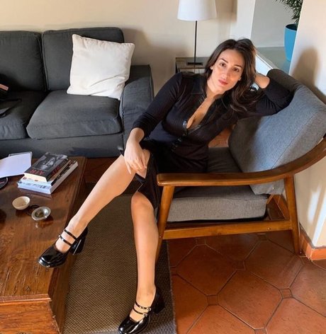 british milf onlyfans pornographic pic