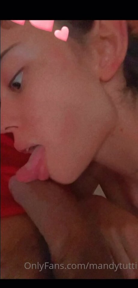 naked milf onlyfans pretty image