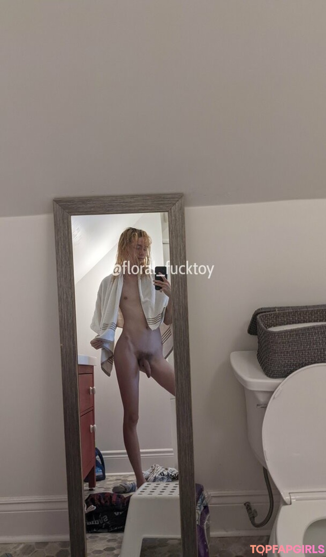 uniform onlyfans top pics