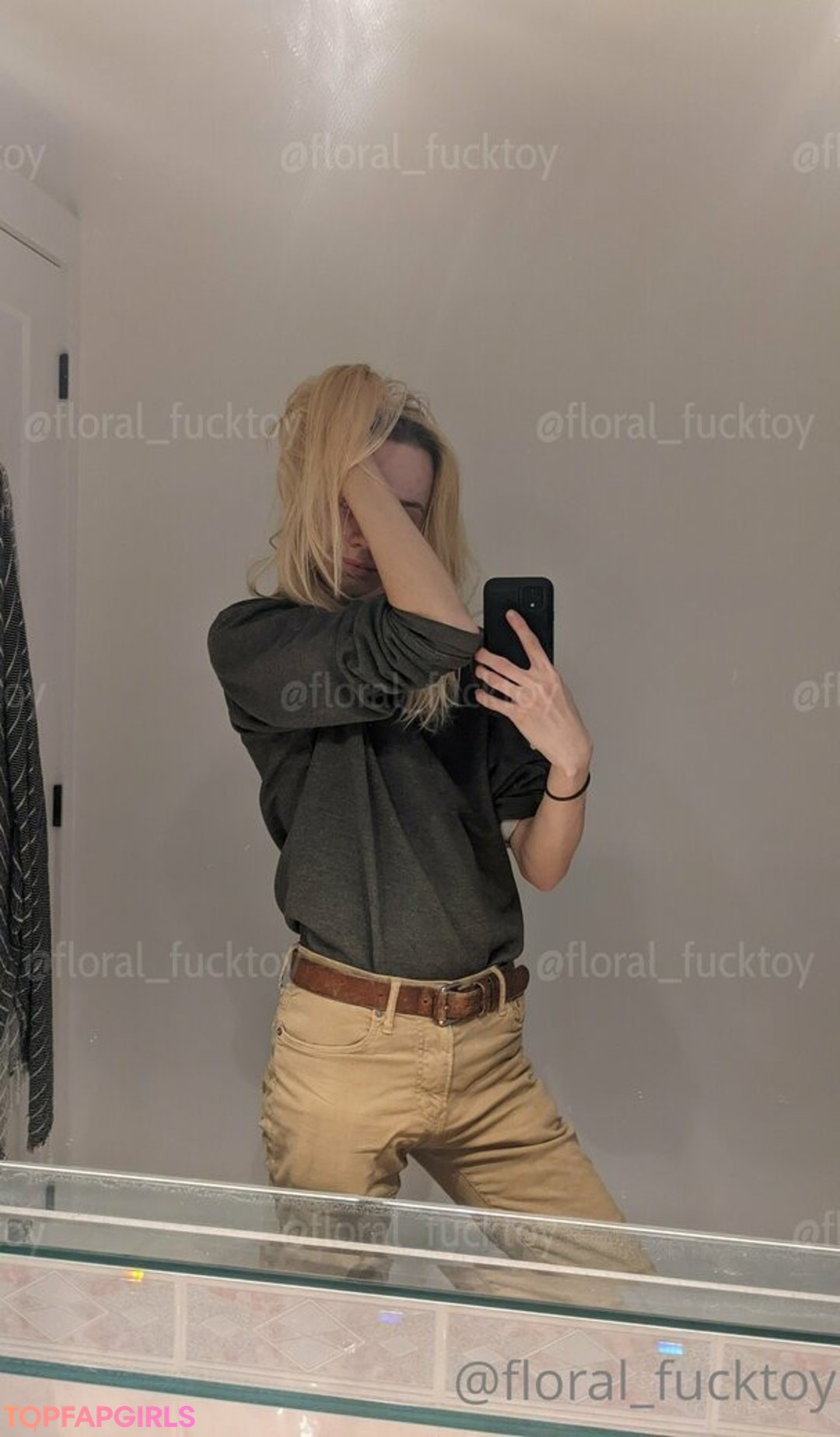 crazy onlyfans top image