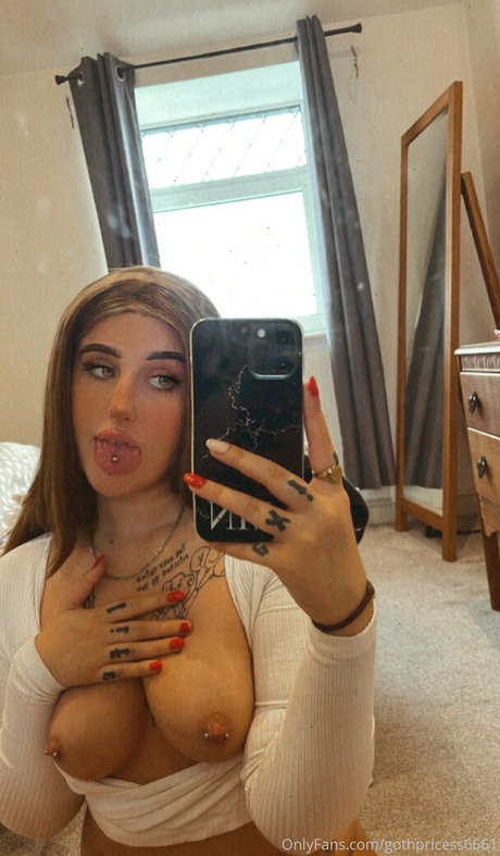 gothprincess6661 model art archive