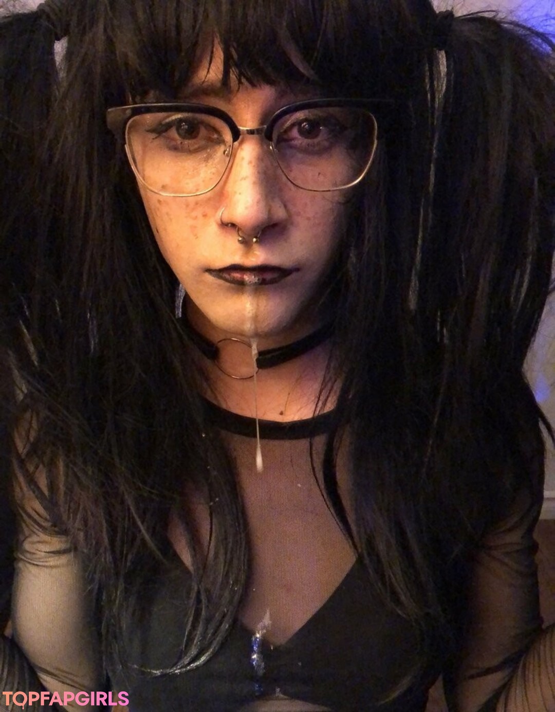 tinysexilexi666 hot model gallery