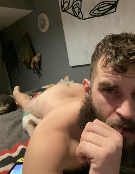 abeardedboy exclusive pornstar image