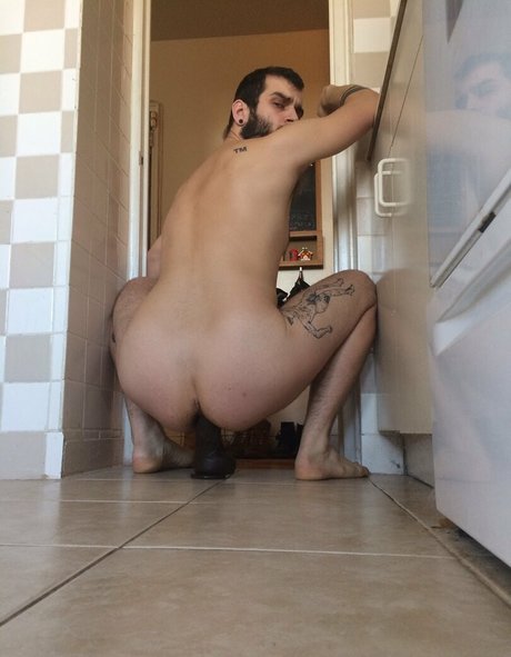 abeardedboy art model photos