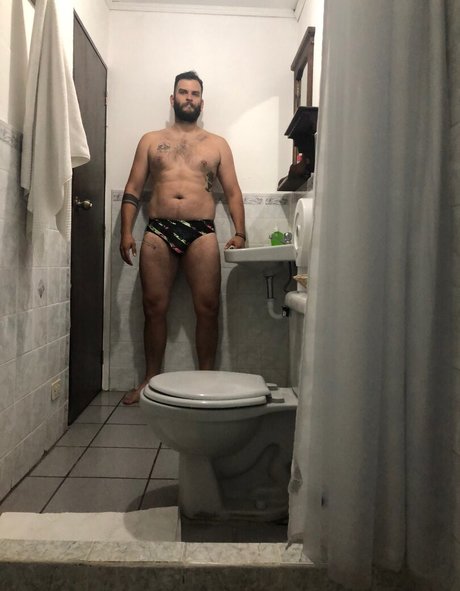 abeardedboy star nude img