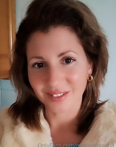 misshotcroatia hot pornstar gallery