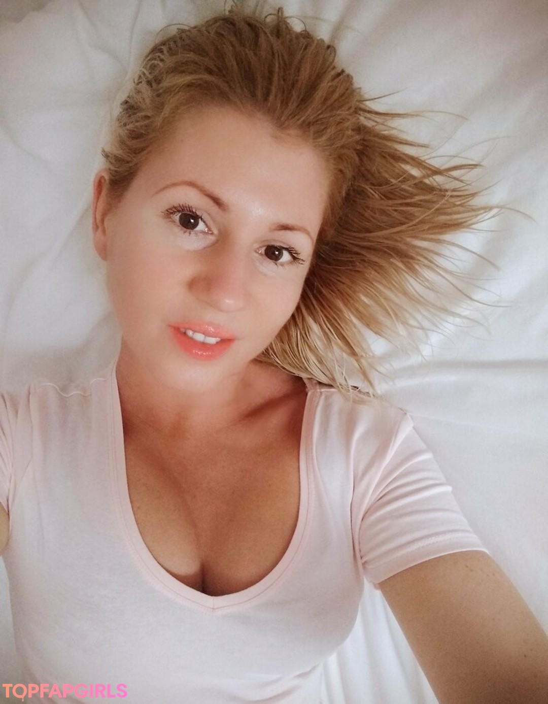blonde babe onlyfans sexy nudes archive