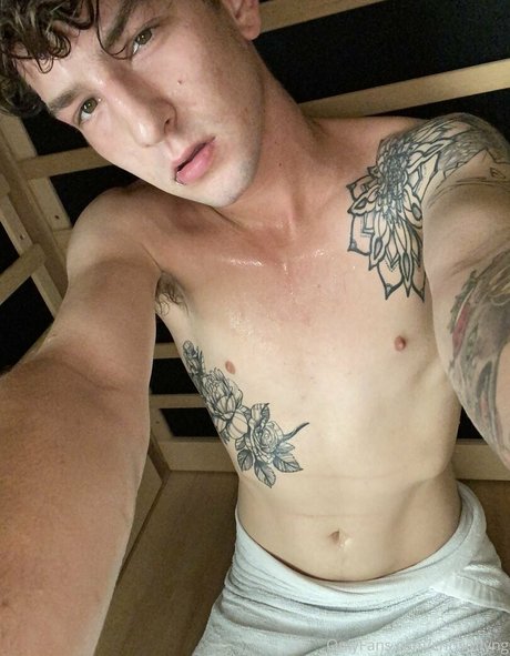 chrisoflyng star hd image