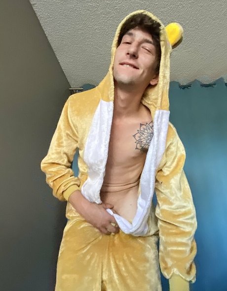 chrisoflyng hot model archive