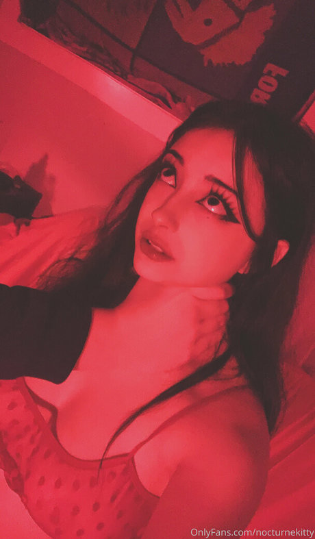 black female onlyfans naked pic