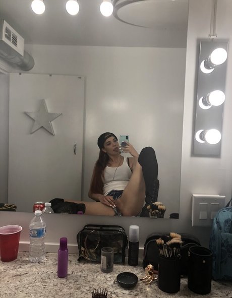 busty onlyfans nudes image