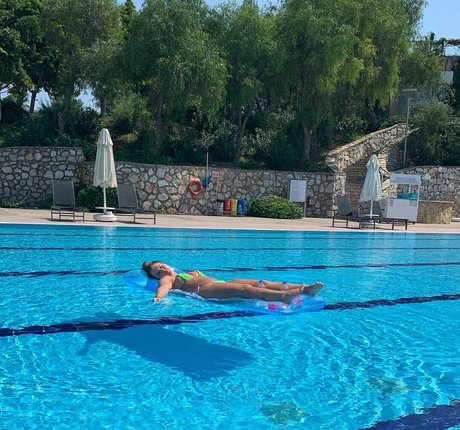 MyProtein exclusive pornstar galleries