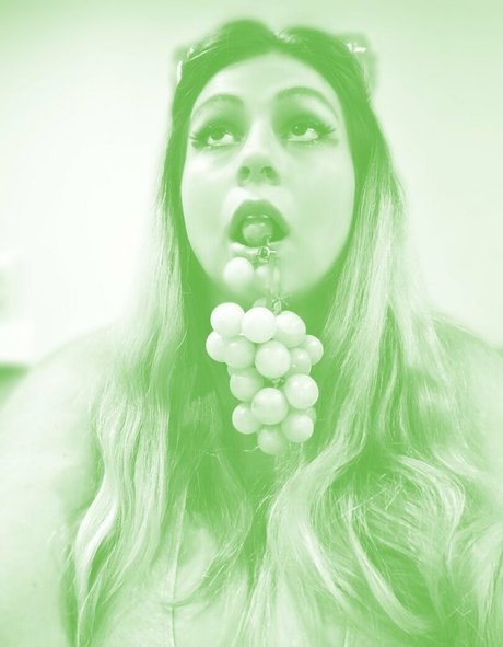 misslunamagic star hot pics