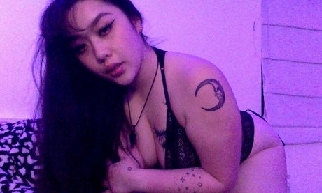 naked yoga onlyfans pornos pics