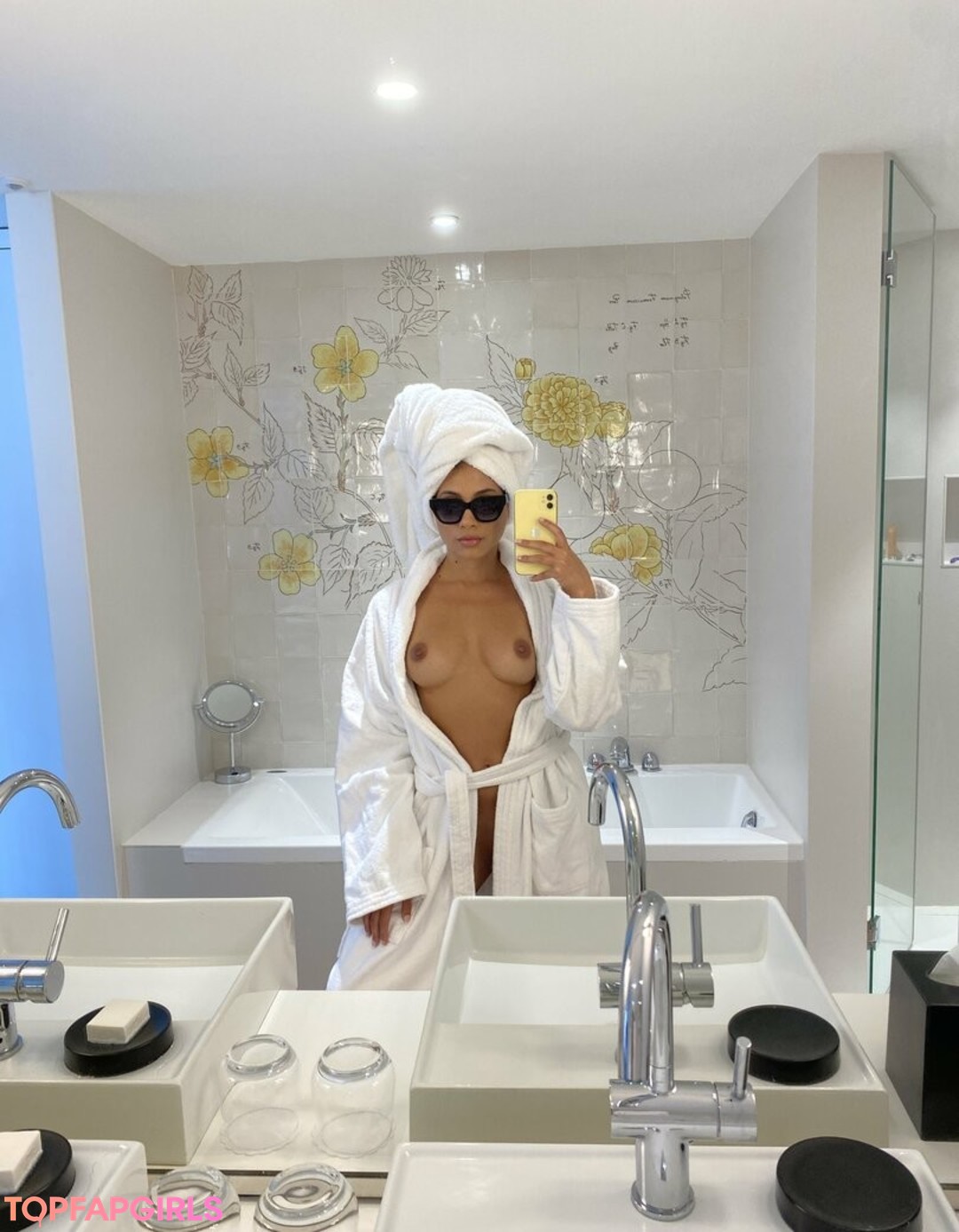 twins onlyfans beautiful xxx image