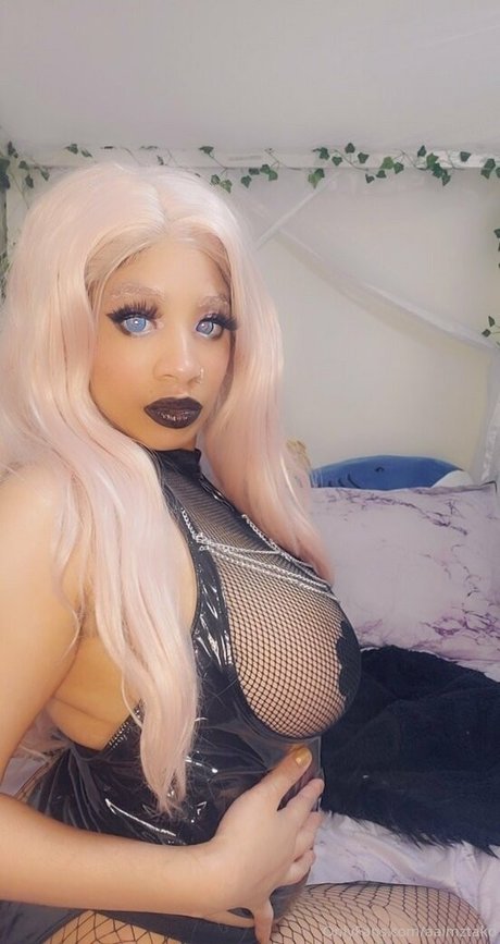 skinny big tits onlyfans exclusive photo