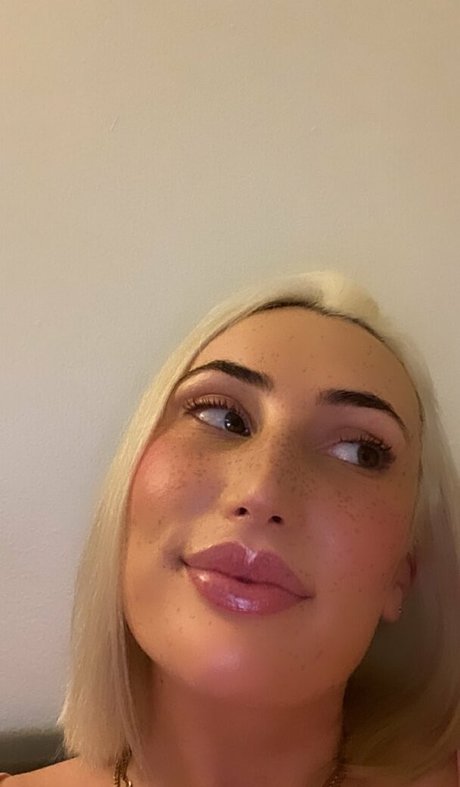 Seshemetka pornstar sexy archive