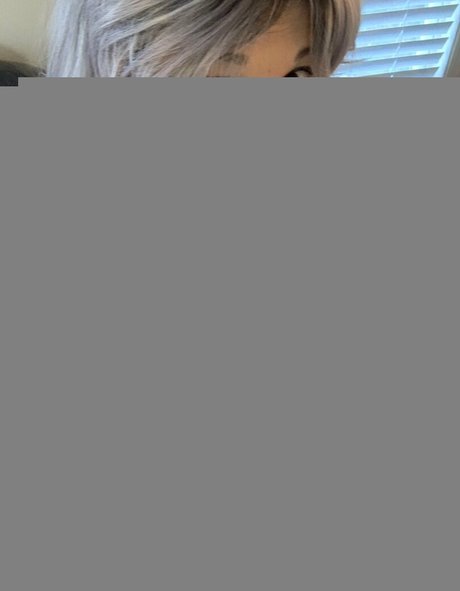 curvy blonde onlyfans xxx pics