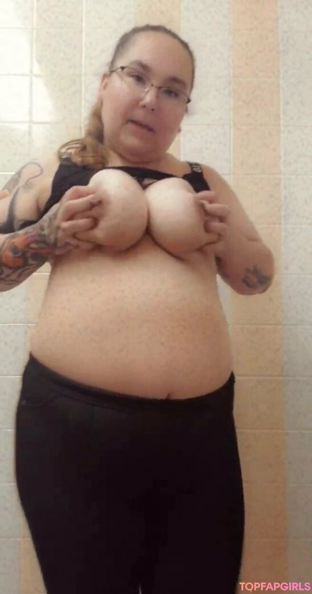 bikini teen onlyfans porn pic