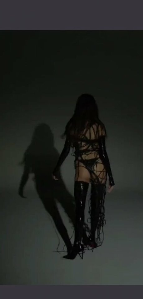 Dana Paola exclusive model pictures