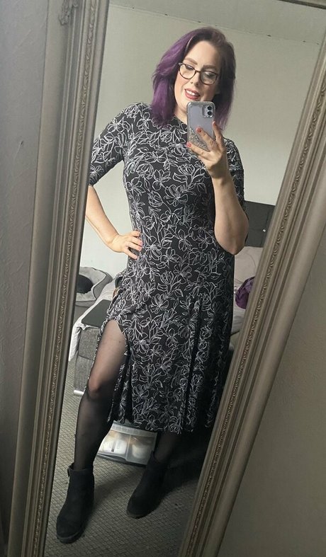 gay teacher onlyfans top pic