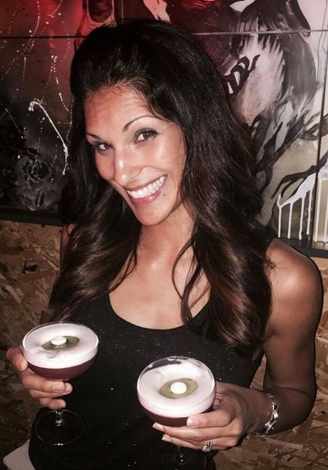 Nicci Jolly pornstar beautiful img