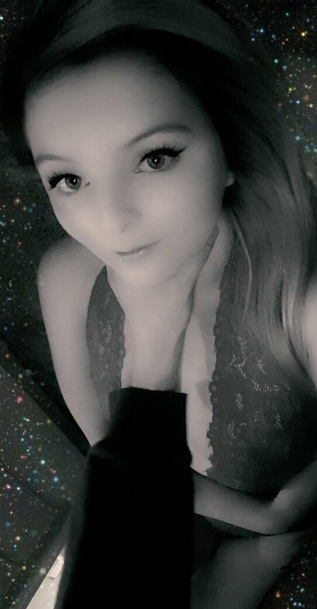 alexxxuncensoredx nice actress gallery