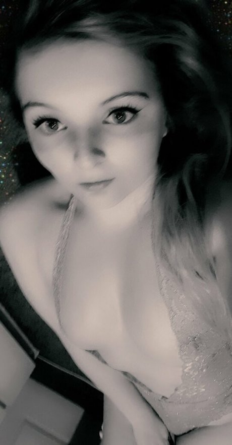 gay sauna onlyfans art nude images