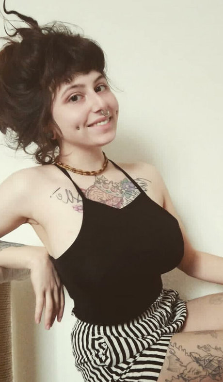 teen feet onlyfans art nude img