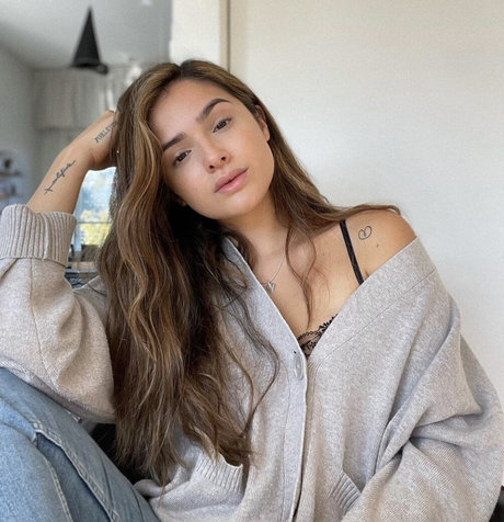 Chachi Gonzales nude actress pictures