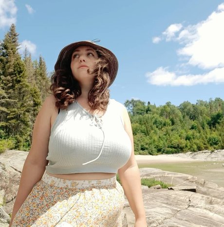 mature blonde onlyfans hot nude photos