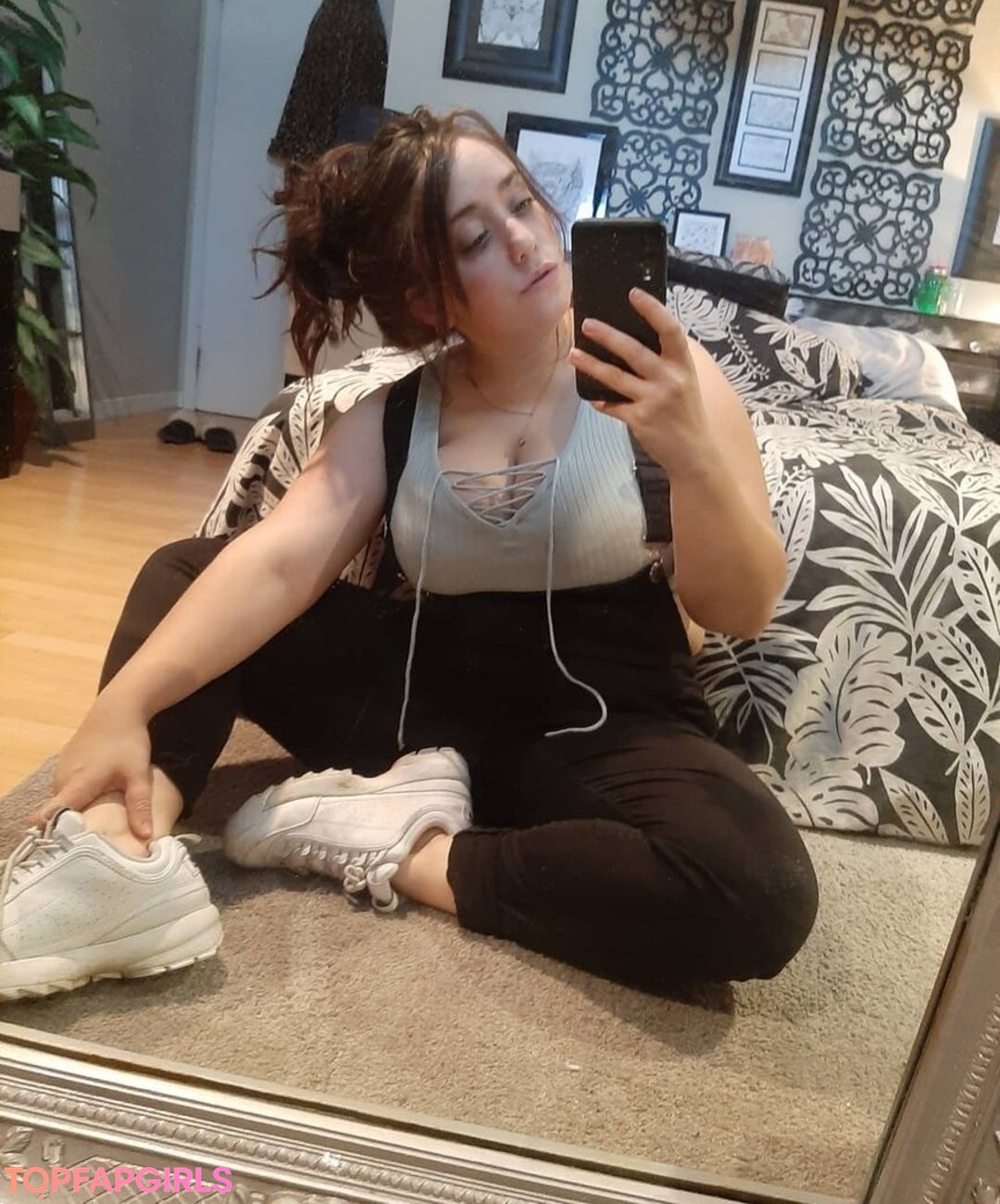 pov handjob onlyfans porno img